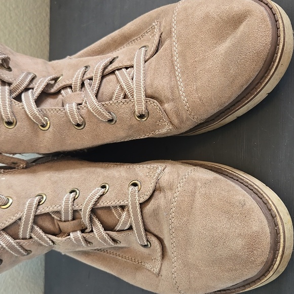 Dr. Scholls Gray Ankle Boots Size 9 - Picture 5 of 8